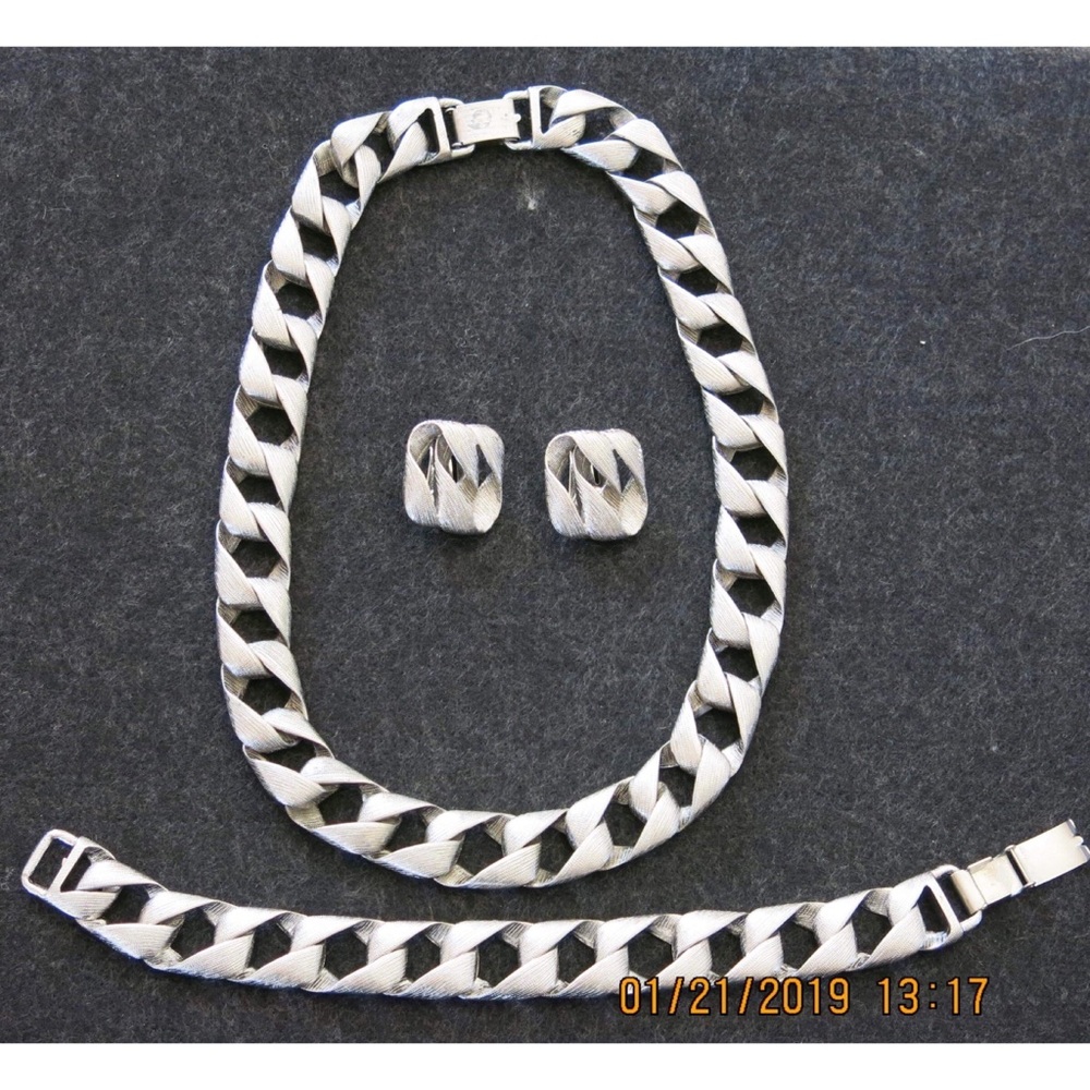 Vintage 80s “Elisa” Silver jewelry Set
